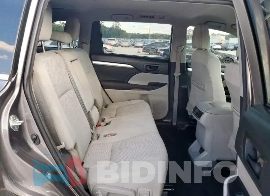 5TDZZRFH1JS284395 Photo# 11