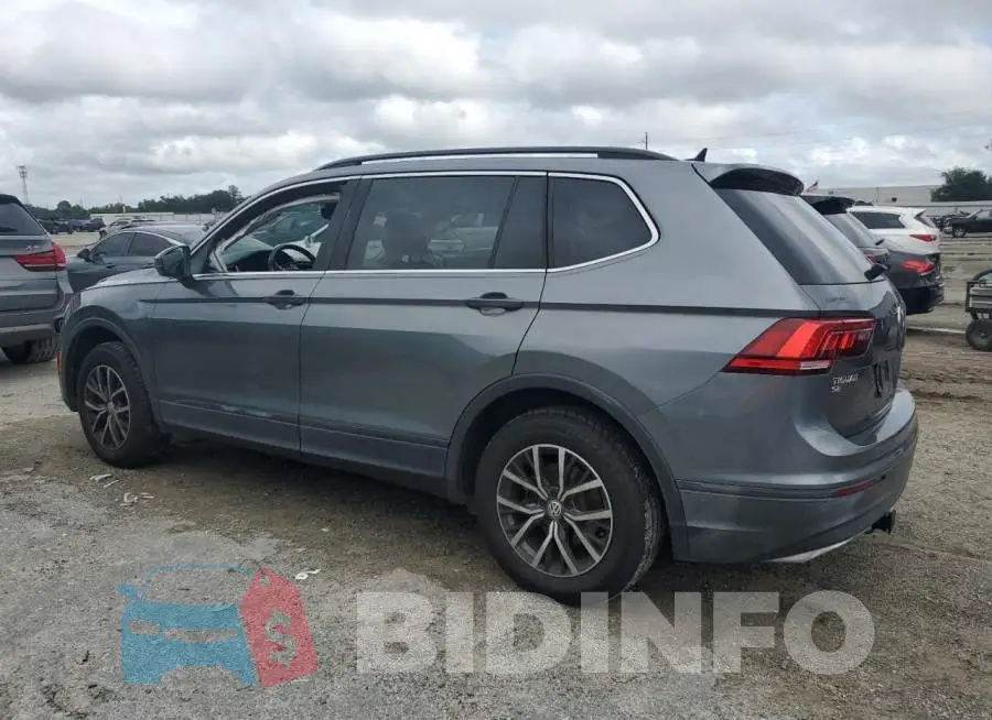 3VV2B7AX6KM037935 Photo# 2