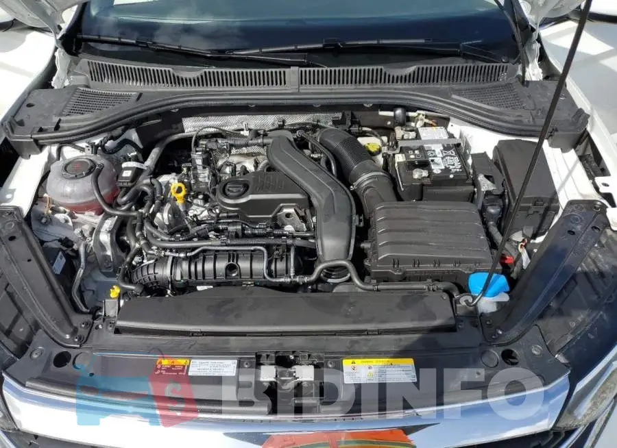 3VW7M7BU1RM090021 Photo# 11