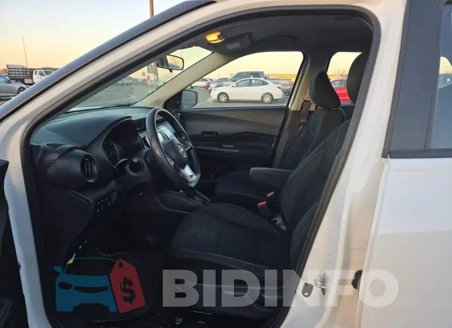 3N1CP5BV3NL505199 Photo# 5