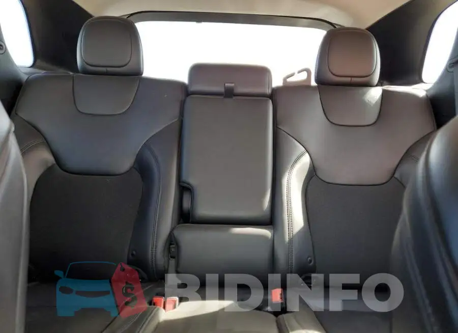 1C4PJMLX0KD421532 Photo# 10