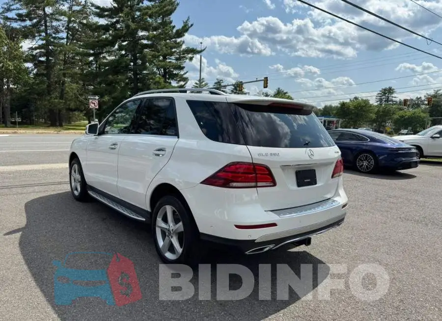 4JGDA5HB2JA998354 Photo# 4