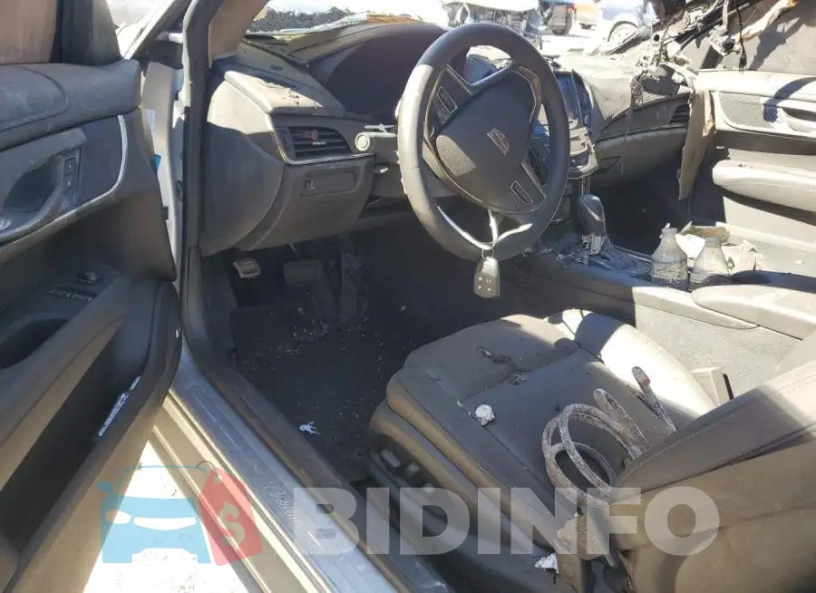 1G6AG1RX8H0128636 Photo# 8