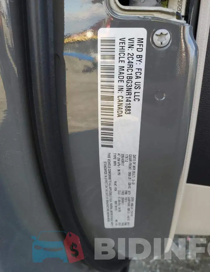 2C4RC1BG3NR141883 Photo# 13
