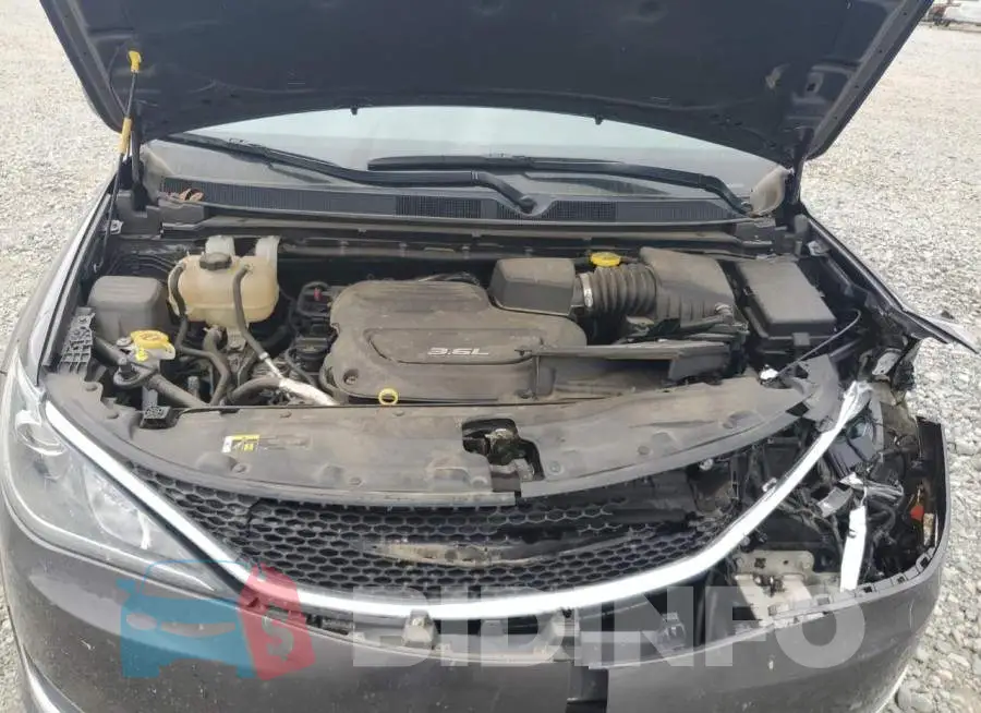 2C4RC1FG4JR318364 Photo# 12