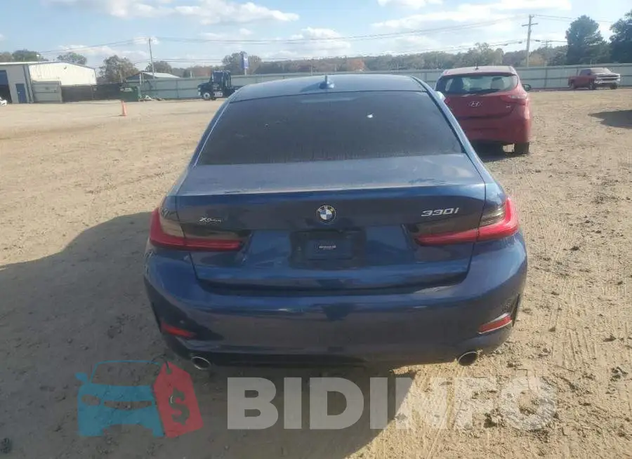3MW5R7J03M8B71823 Photo# 6