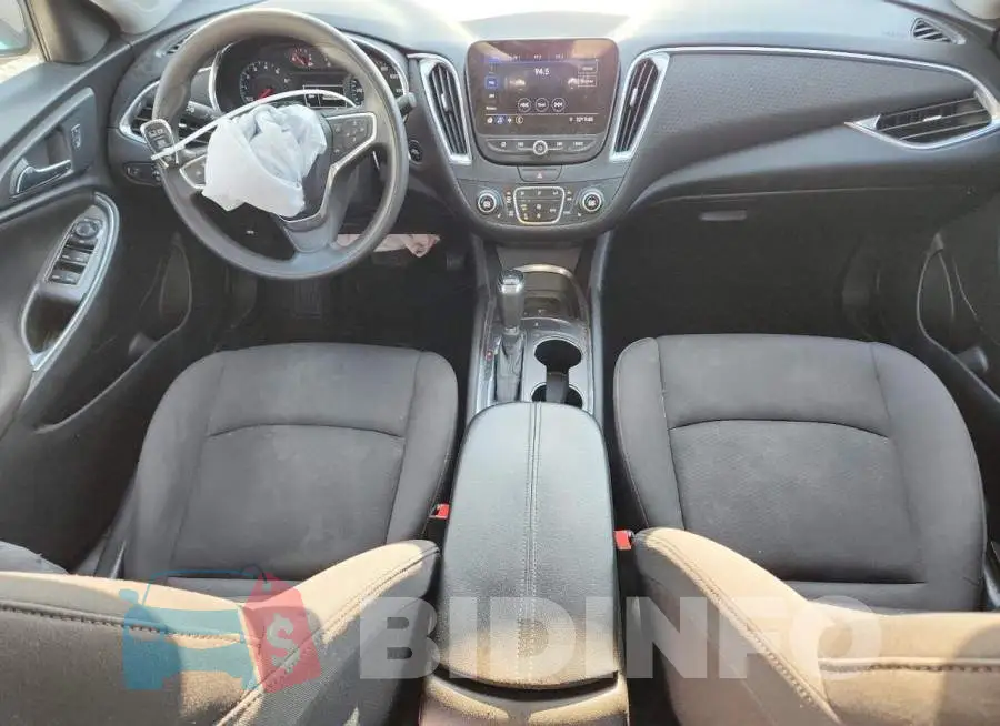1G1ZD5ST1KF175298 Photo# 8