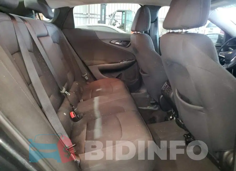 1G1ZD5ST5JF238921 Photo# 10