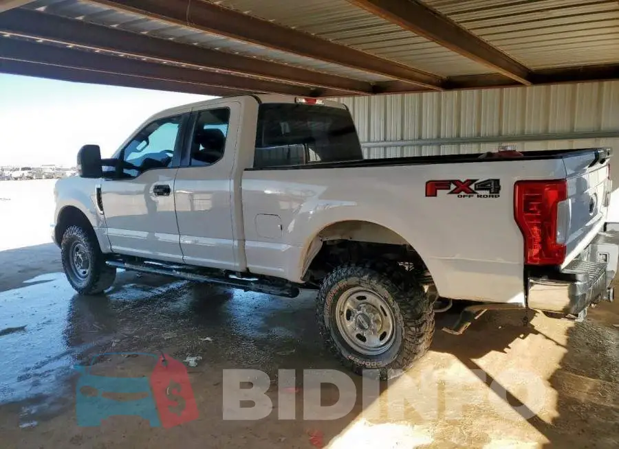 1FT7X2B65HEF34228 Photo# 2