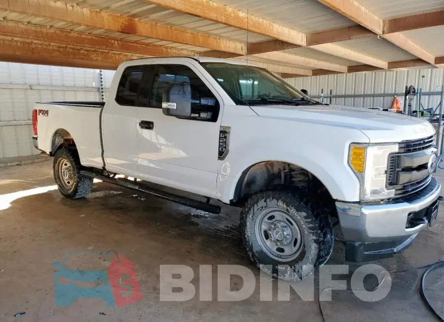 1FT7X2B65HEF34228 Photo# 4