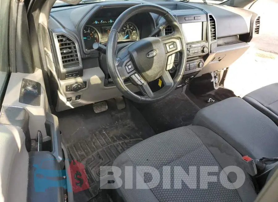 1FTMF1E55JKC44159 Photo# 8