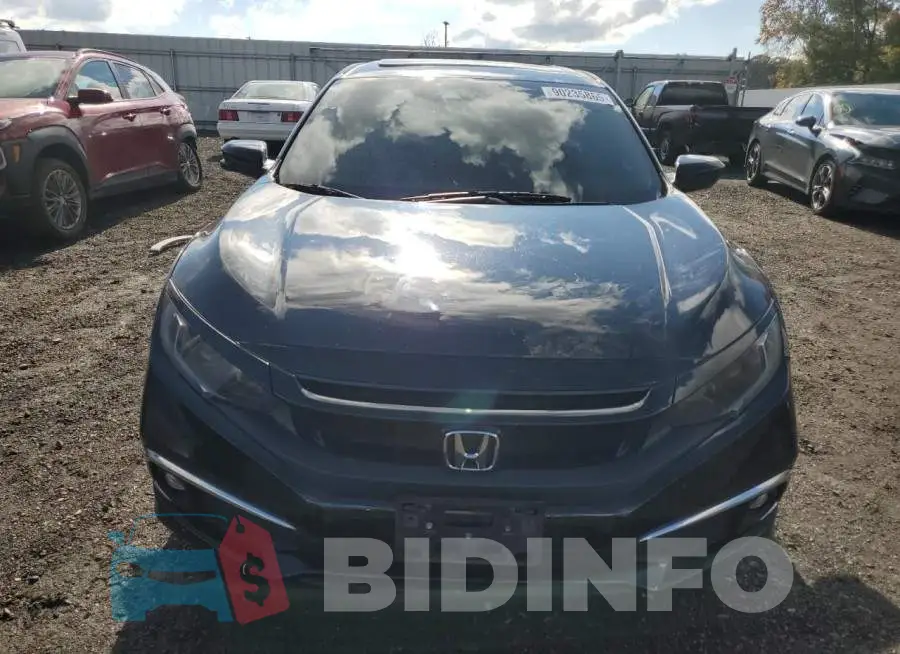 19XFC1F30LE219030 Photo# 5