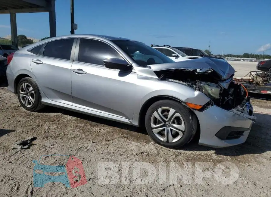 19XFC2F56GE061435 Photo# 4