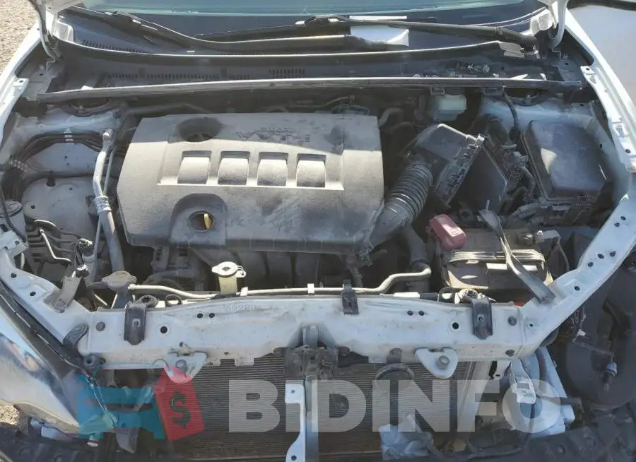 2T1BURHE3GC638633 Photo# 11