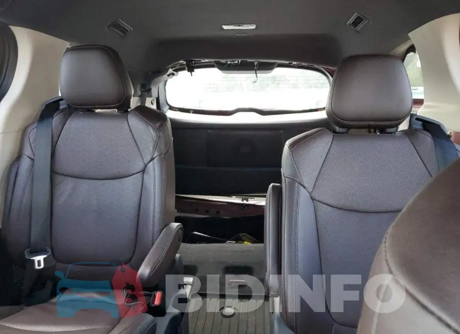5TDERKEC7RS223513 Photo# 10