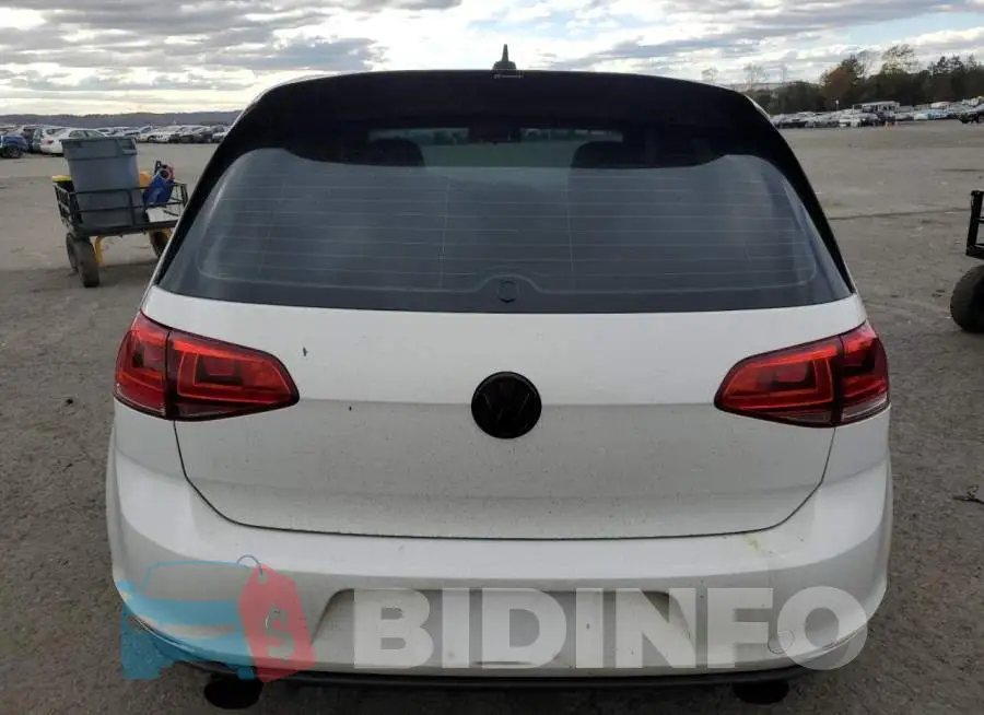 3VW5T7AU1GM009818 Photo# 6
