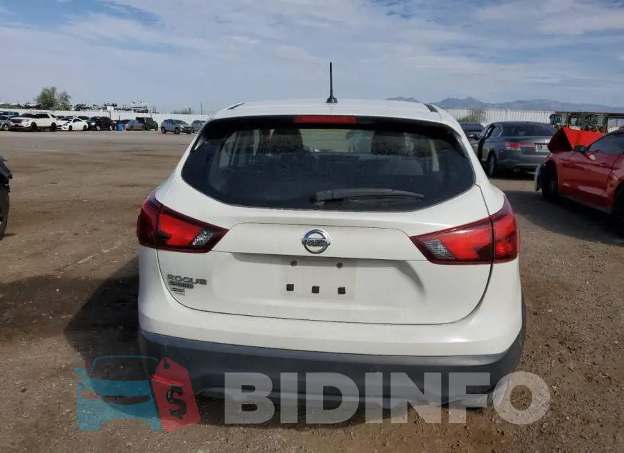 JN1BJ1CP4KW229143 Photo# 6