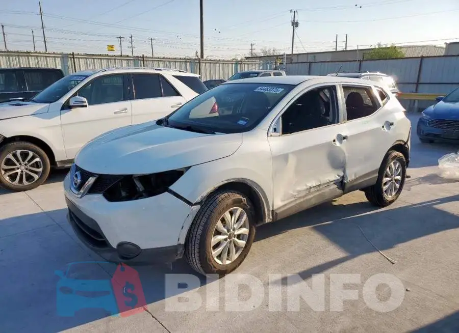 JN1BJ1CRXHW102374 Photo# 1