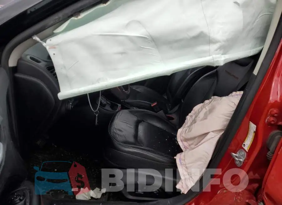 3C4NJDDB7JT168874 Photo# 7