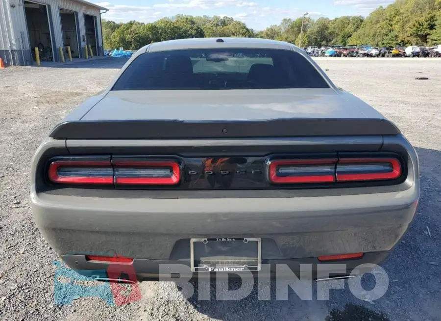 2C3CDZJG3PH668967 Photo# 6