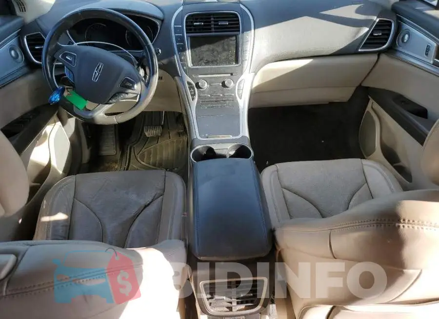 2LMTJ8LP4GBL31335 Photo# 8