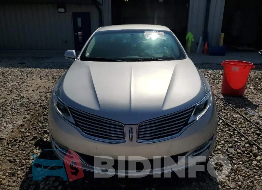 3LN6L2J98GR601818 Photo# 5