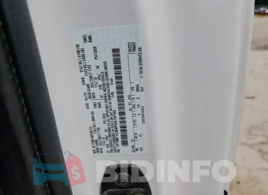 1FTMF1CB4PKE18742 Photo# 12