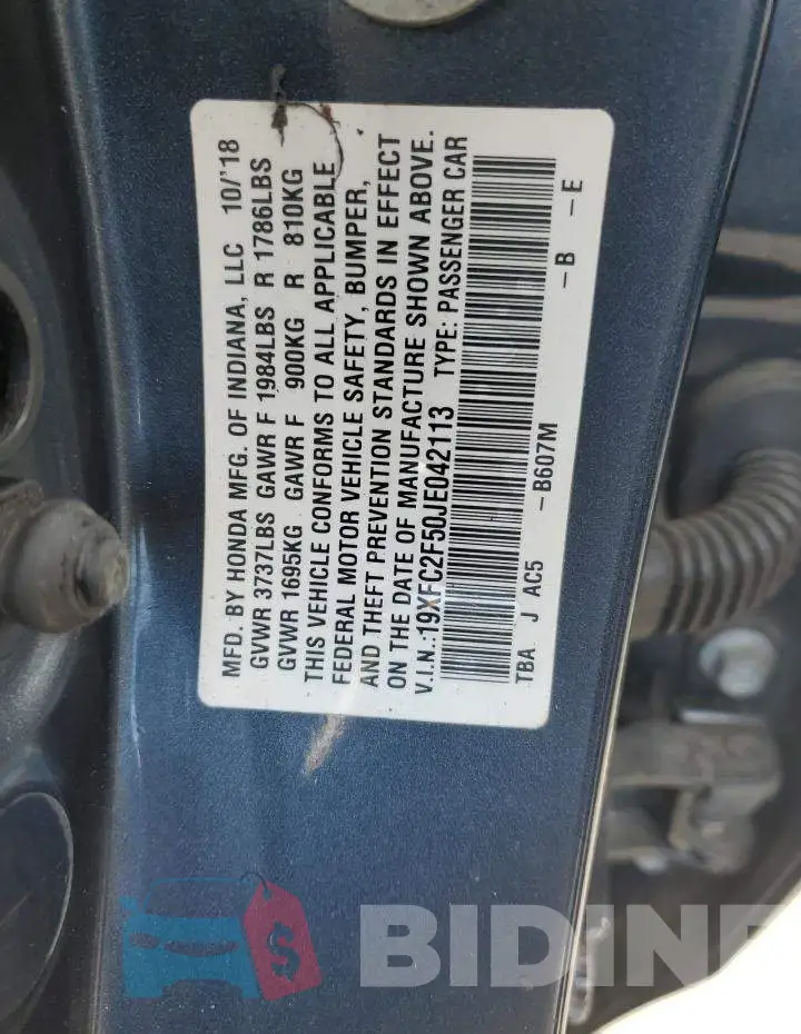 19XFC2F50JE042113 Photo# 12