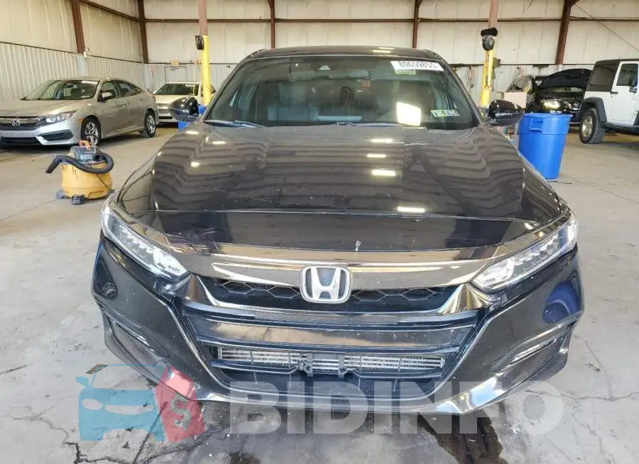 1HGCV1F32JA020642 Photo# 5