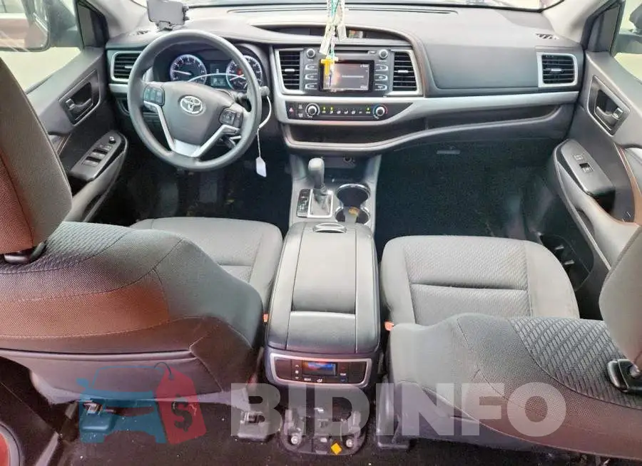 5TDZKRFH9GS183523 Photo# 8