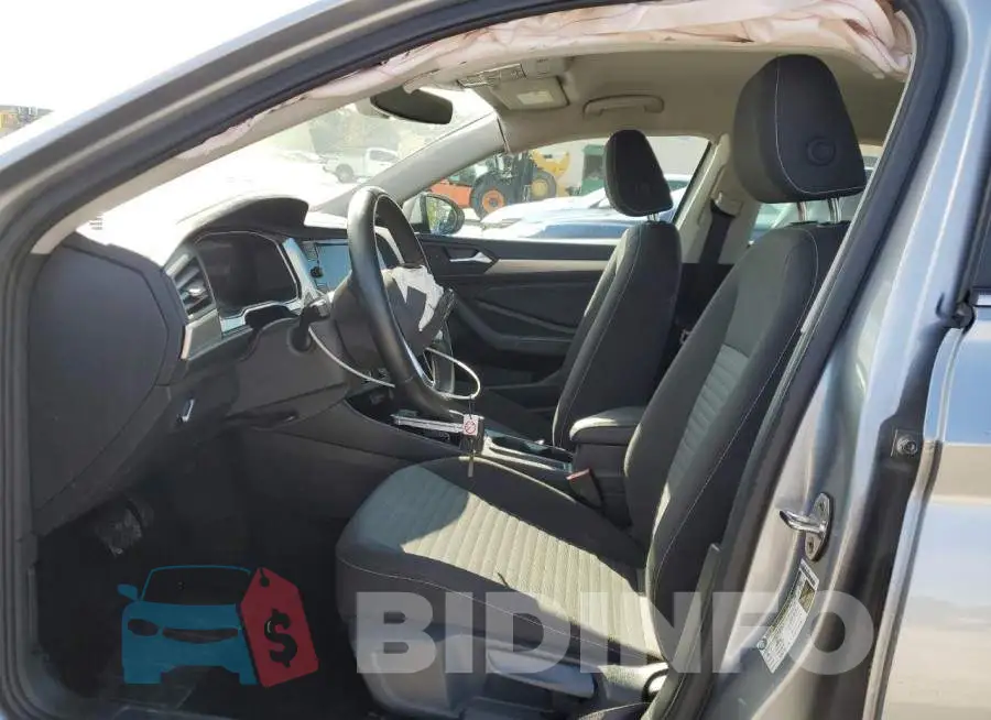3VW5M7BU3RM093090 Photo# 7