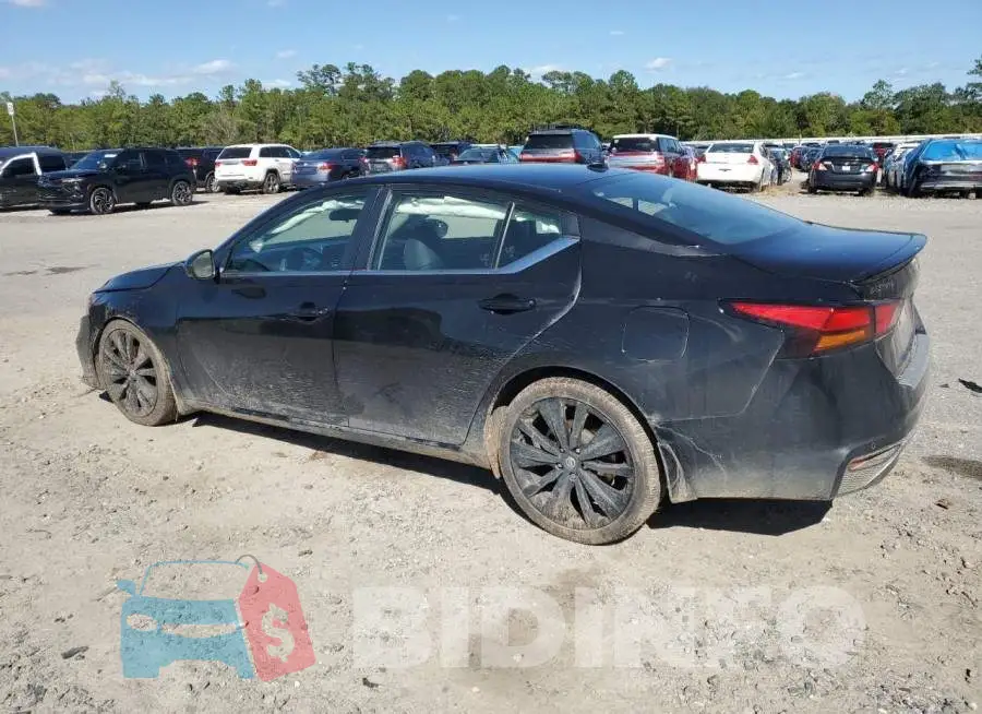 1N4BL4CV6NN419419 Photo# 2