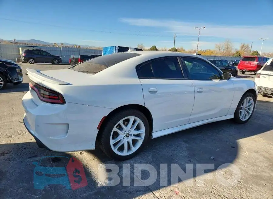 2C3CDXMG5PH600833 Photo# 3