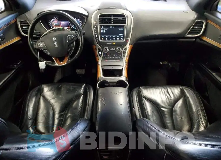 2LMTJ8KR3GBL75619 Photo# 8