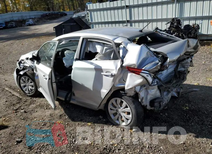 3KPC24A6XLE113693 Photo# 2