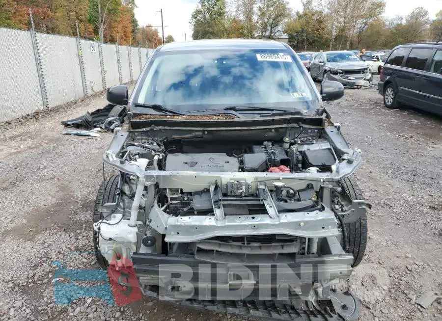 JA4AD2A34KZ054486 Photo# 5