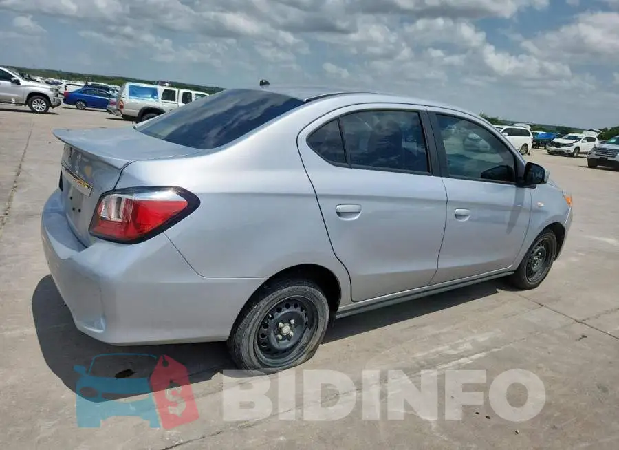 ML32FUFJ4NHF07190 Photo# 3