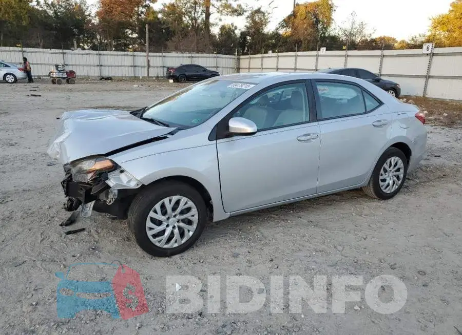 2T1BURHEXHC761136 Photo# 1