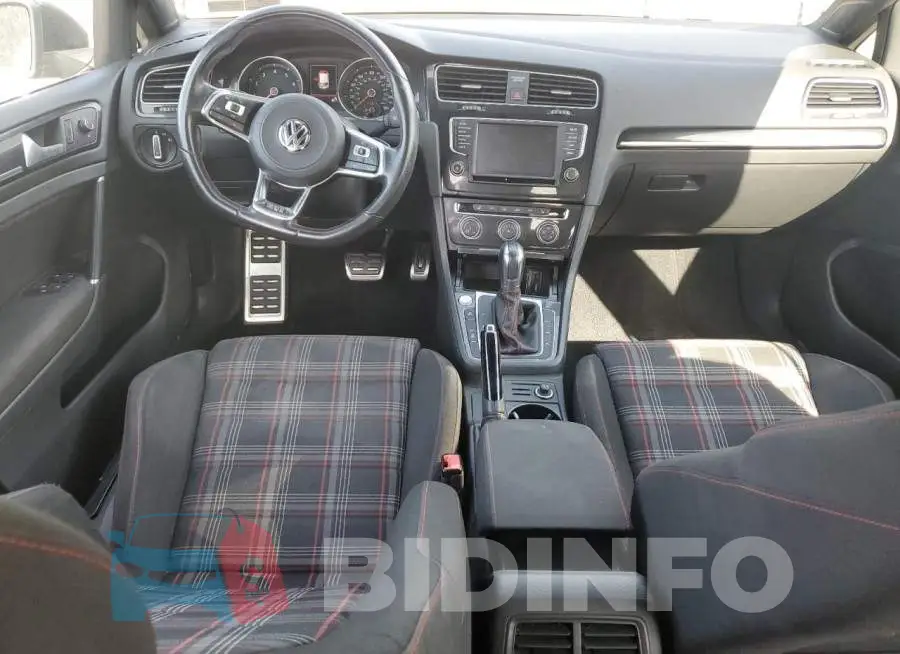3VW447AU5HM034232 Photo# 8