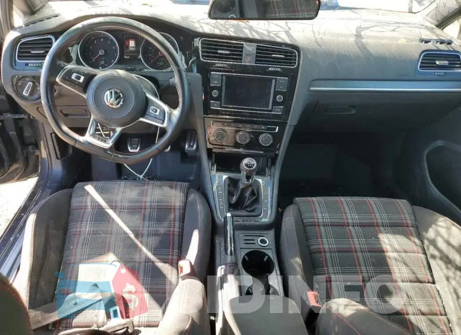 3VW547AU7JM265708 Photo# 8