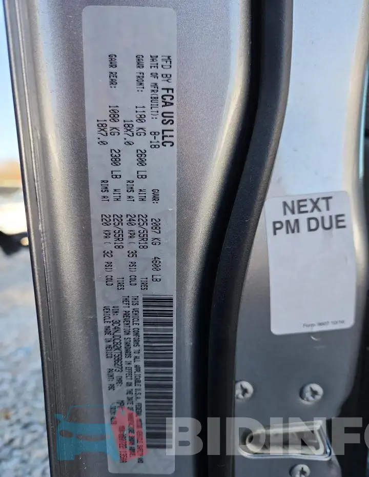 3C4NJDCB2KT596273 Photo# 13