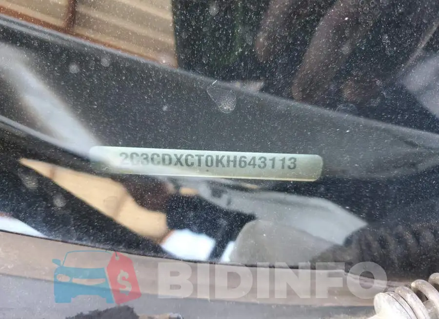 2C3CDXCT0KH643113 Photo# 12