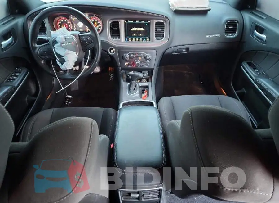 2C3CDXHG4PH571786 Photo# 8