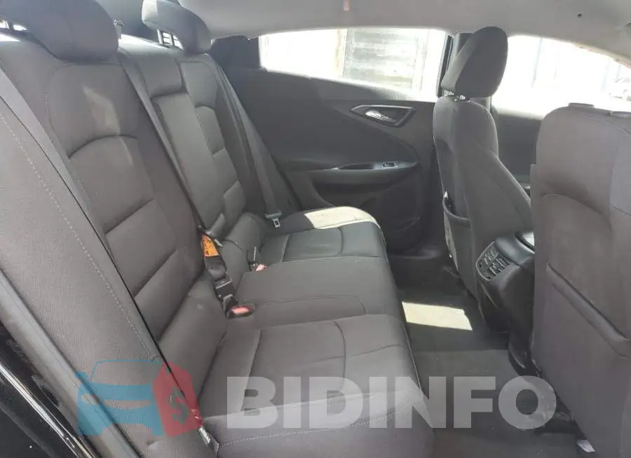 1G1ZD5ST0KF138064 Photo# 10