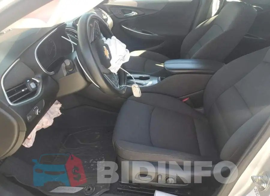 1G1ZD5ST3LF034217 Photo# 7