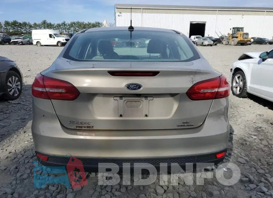 1FADP3F22GL283622 Photo# 6