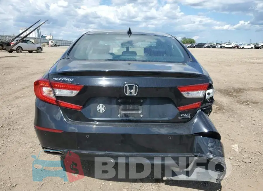 1HGCV2F96JA042797 Photo# 6