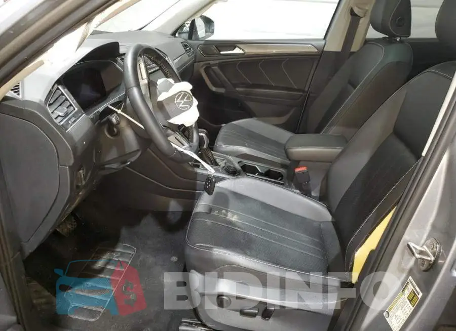 3VV2B7AX5NM175373 Photo# 7
