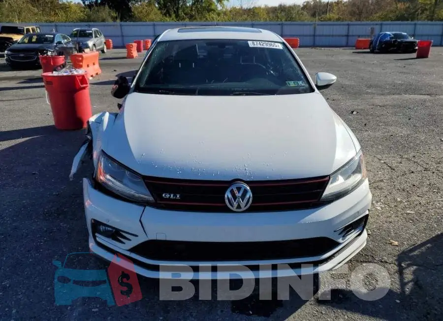 3VW5T7AJ4HM388286 Photo# 5