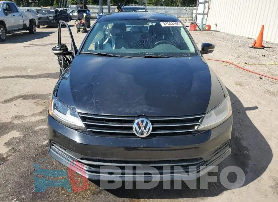 3VWDB7AJ4HM298215 Photo# 5